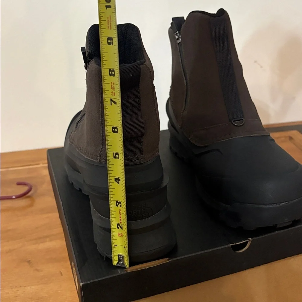 The North Face NIB Chilkat VZip Dark Brown and Black Snow Rain Boots Size 14